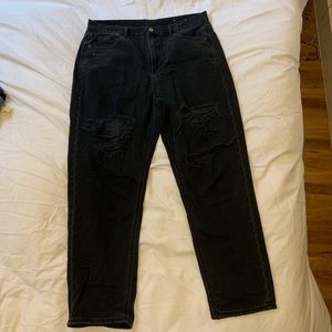 American Eagle Black Mom Jean